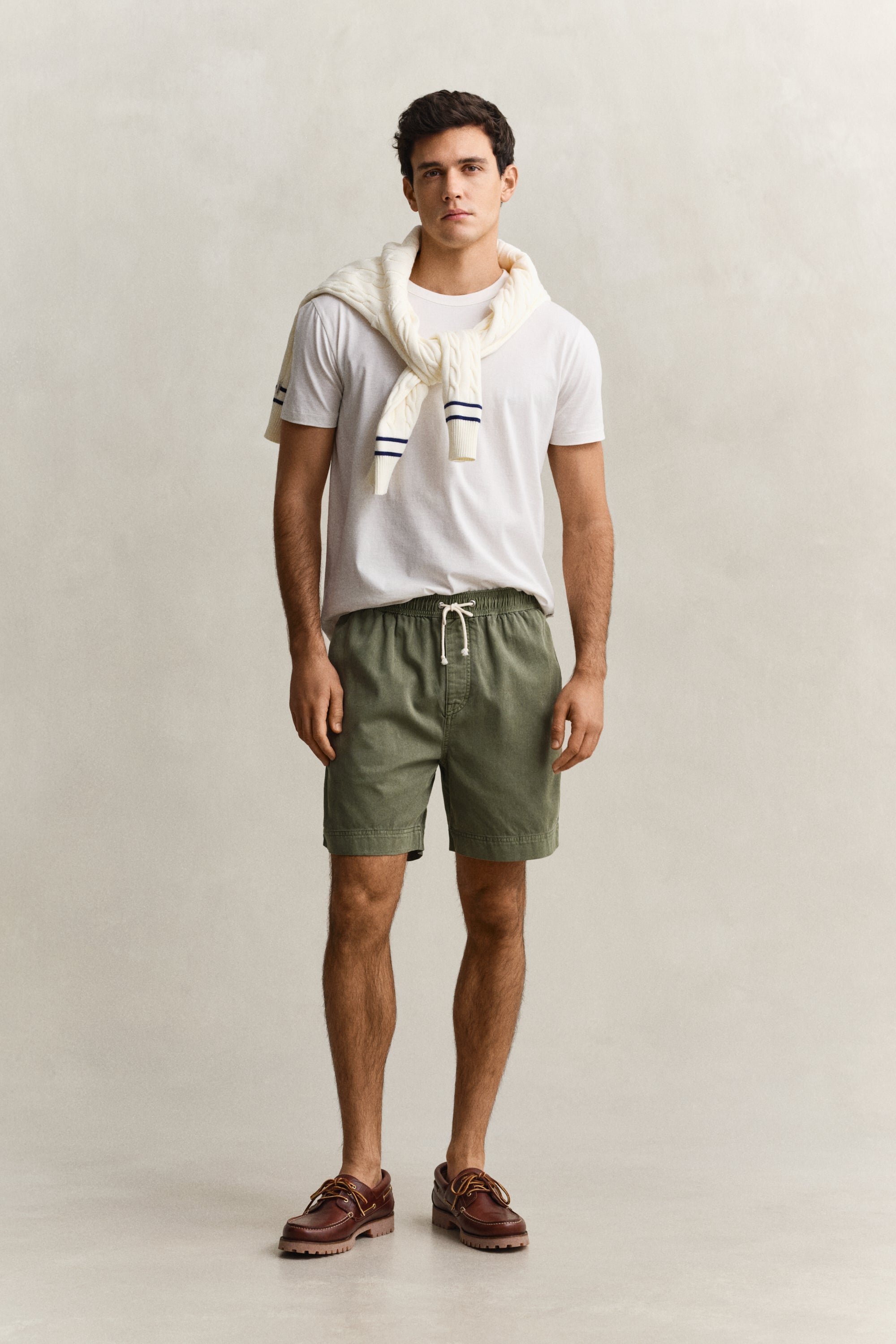 GANT REGULAR FIT SUNFADED SHORTS MED SNØRE
