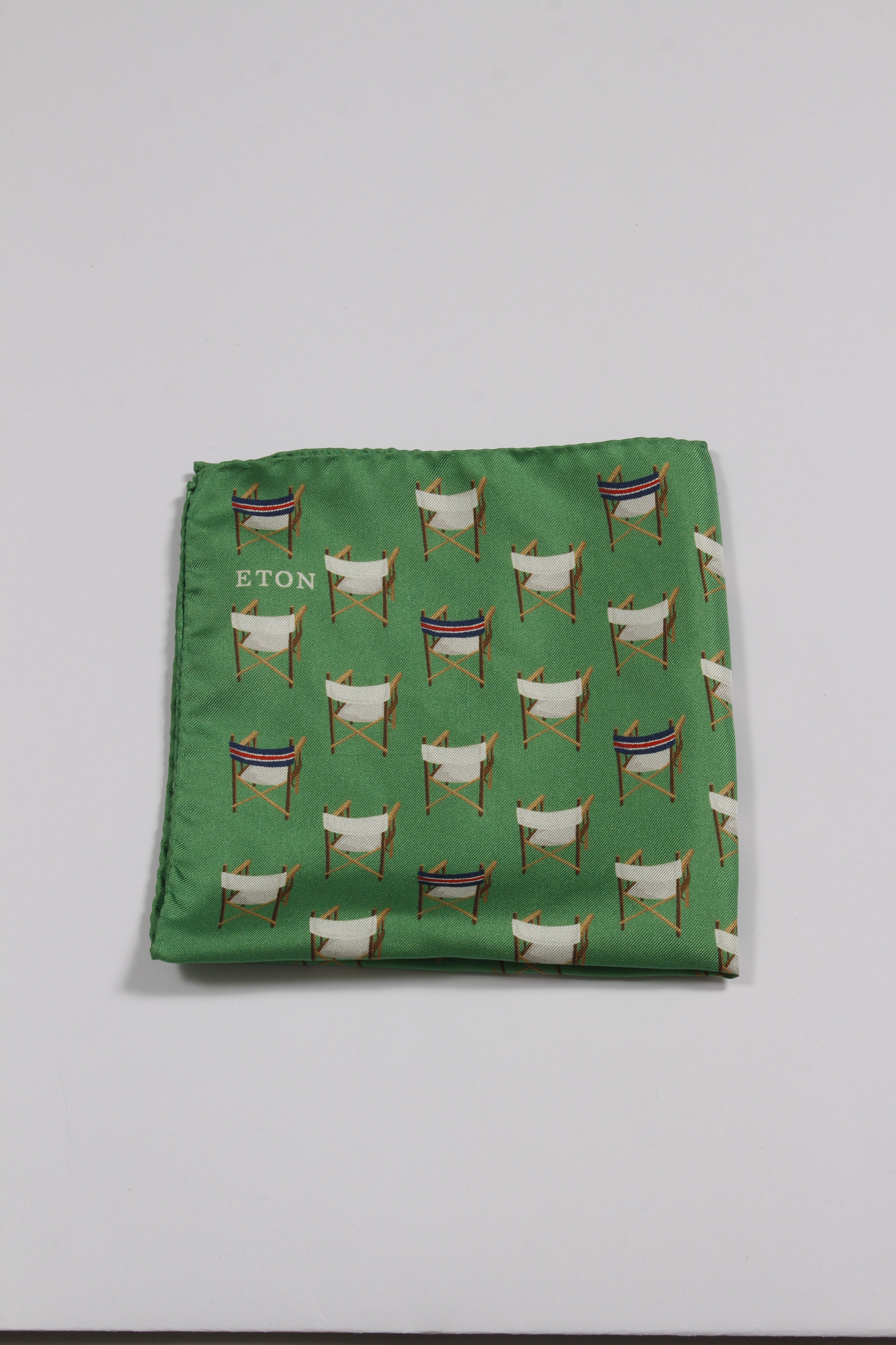 ETON POCKET SQUARE BEACH CHAIR