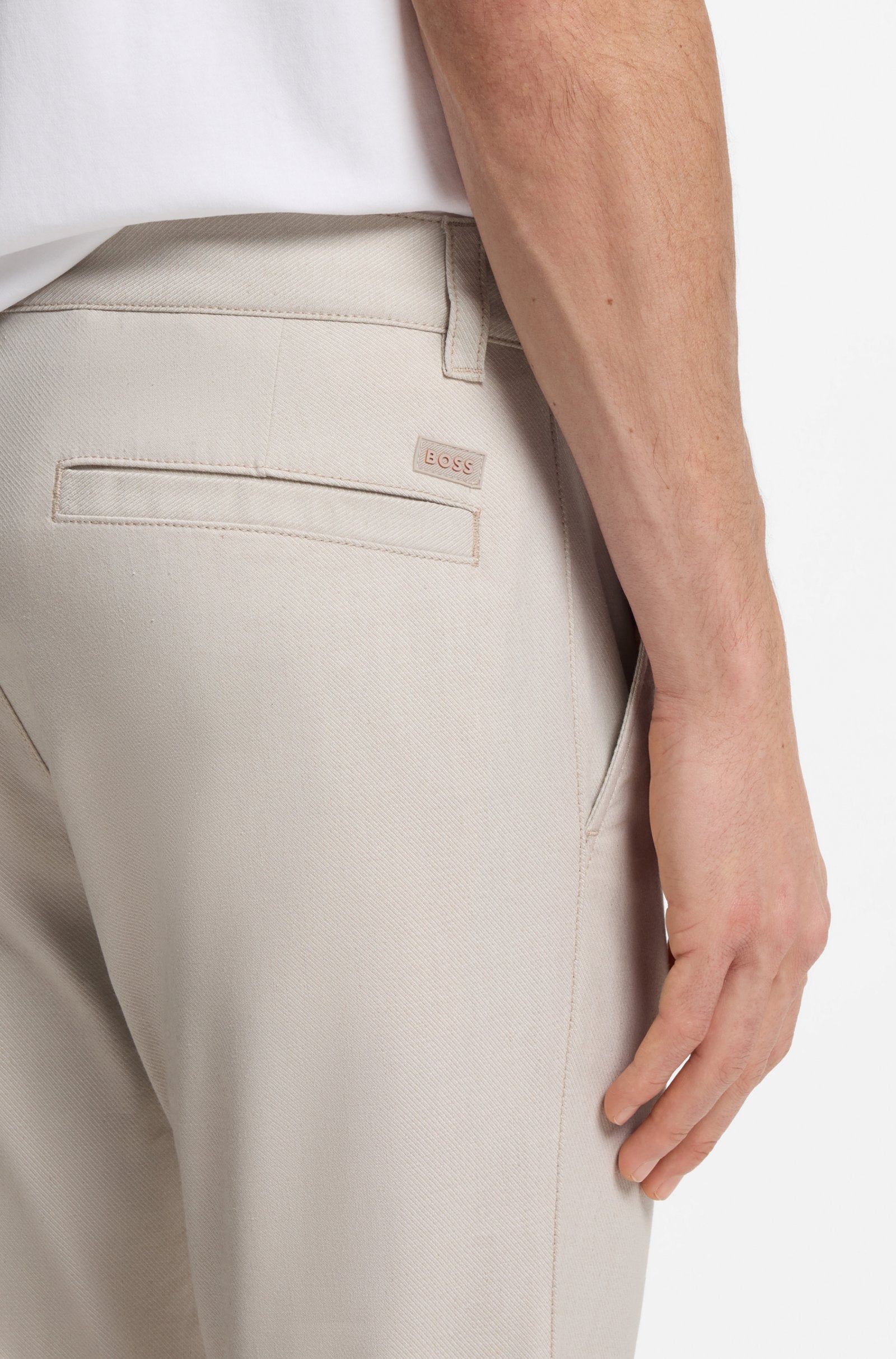 BOSS SLIM FIT CHINOS