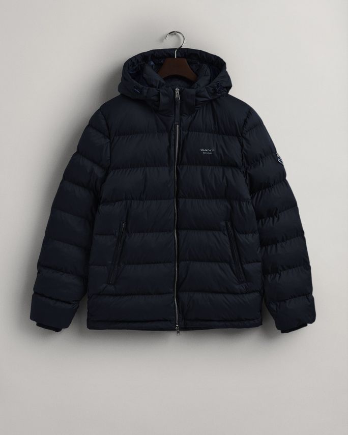 D1. ACTIVE CLOUD JACKET
