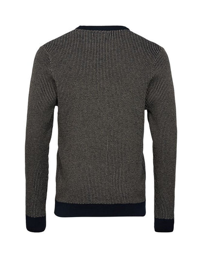 Mens round neck modern fit