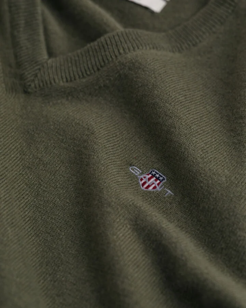 EXTRAFINE LAMBSWOOL V-NECK