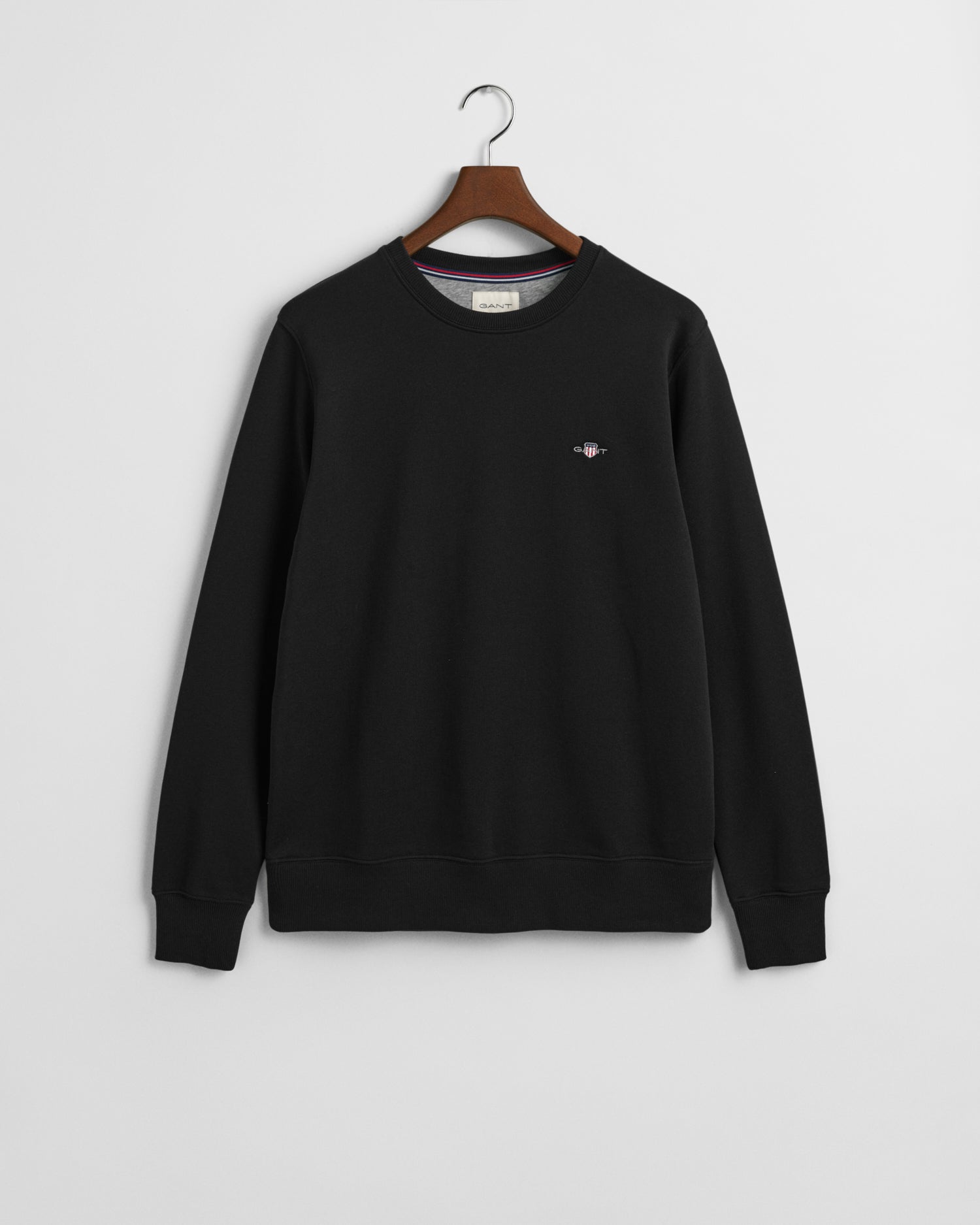 GANT SHIELD CREW NECK SWEATSHIRT