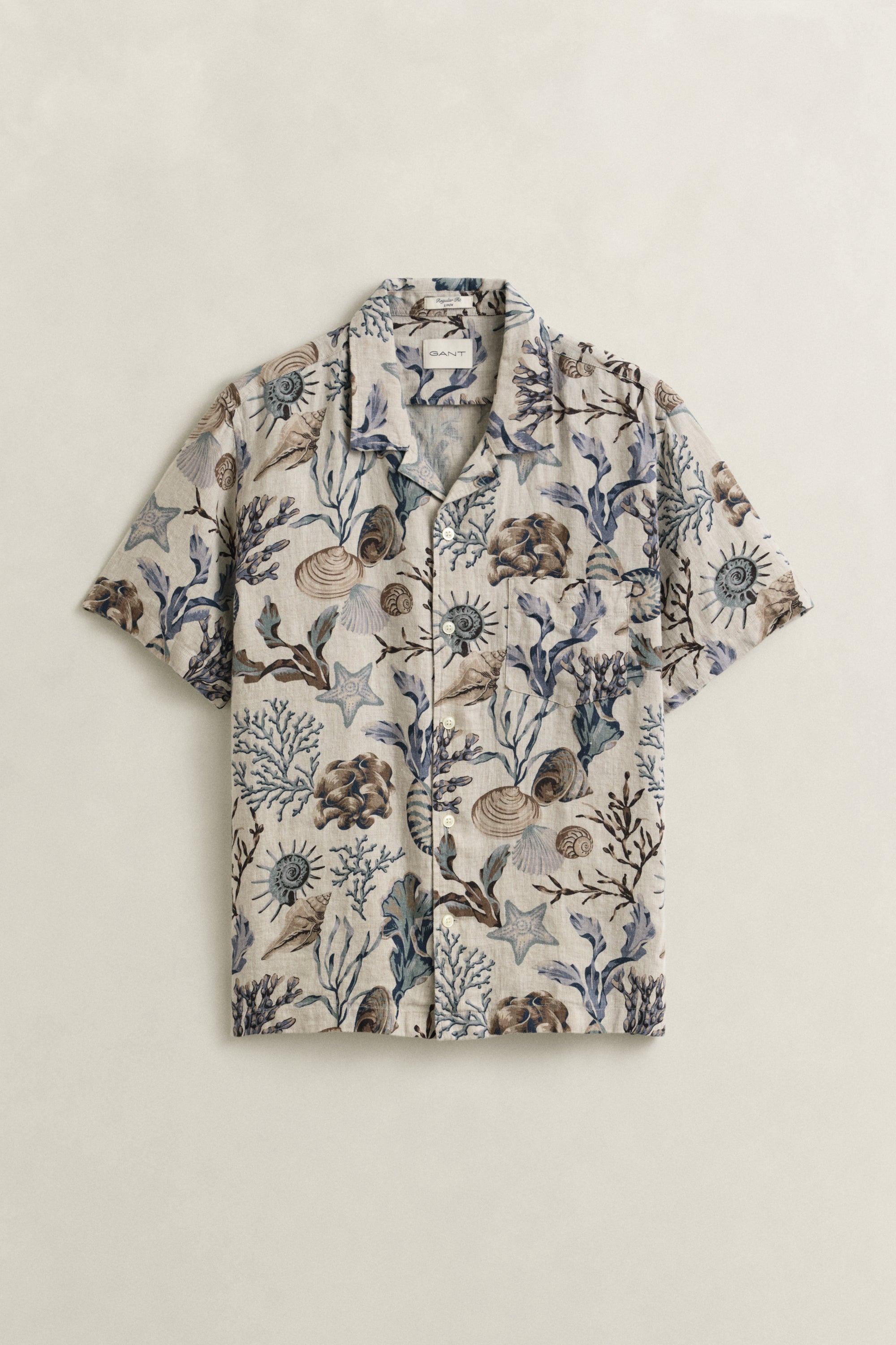 GANT REGULAR FIT AOP CAMP KORTÆRMET SKJORTE MED PRINT