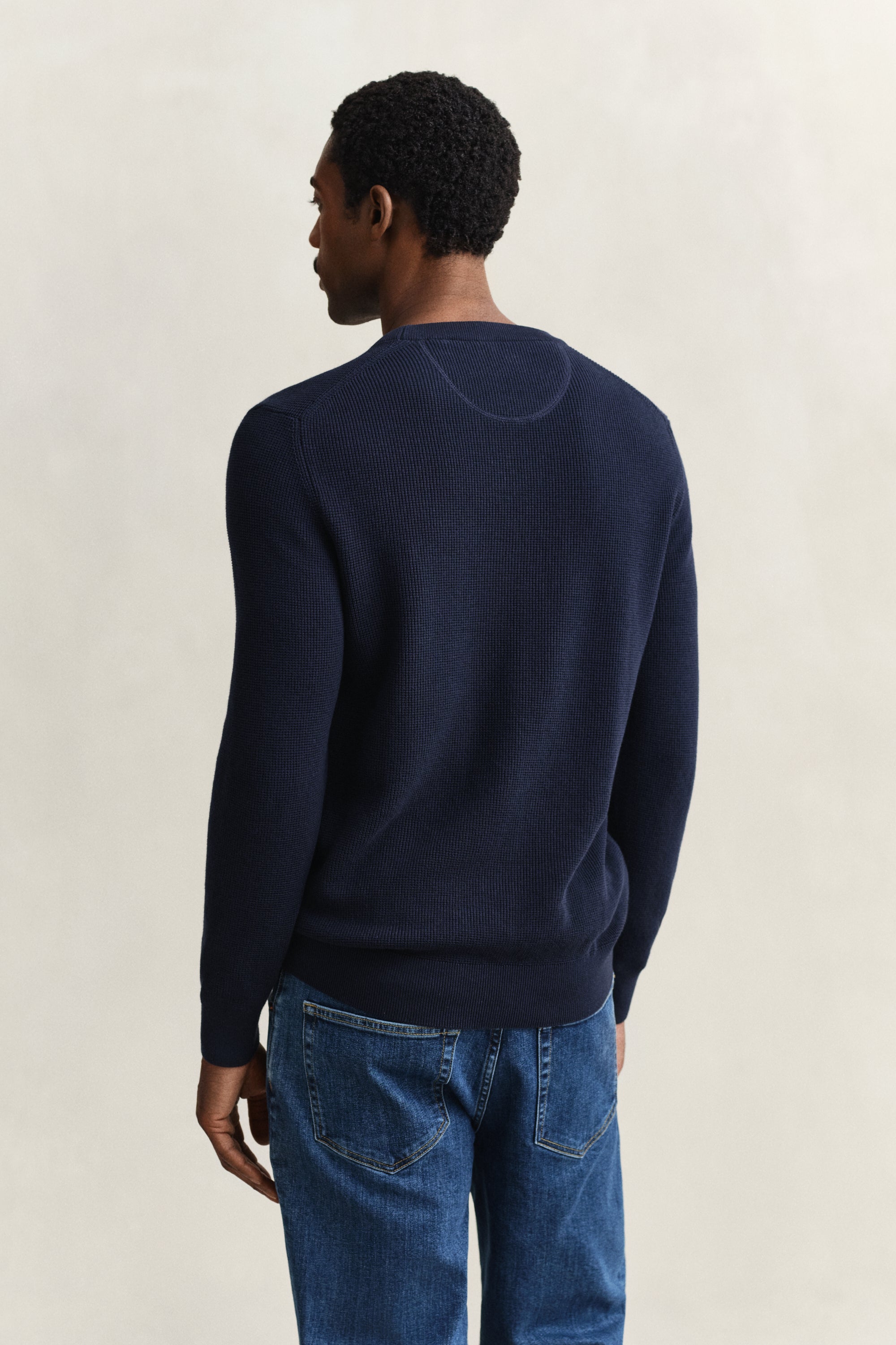 GANT MICRO TEXTURED COTTON C-NECK