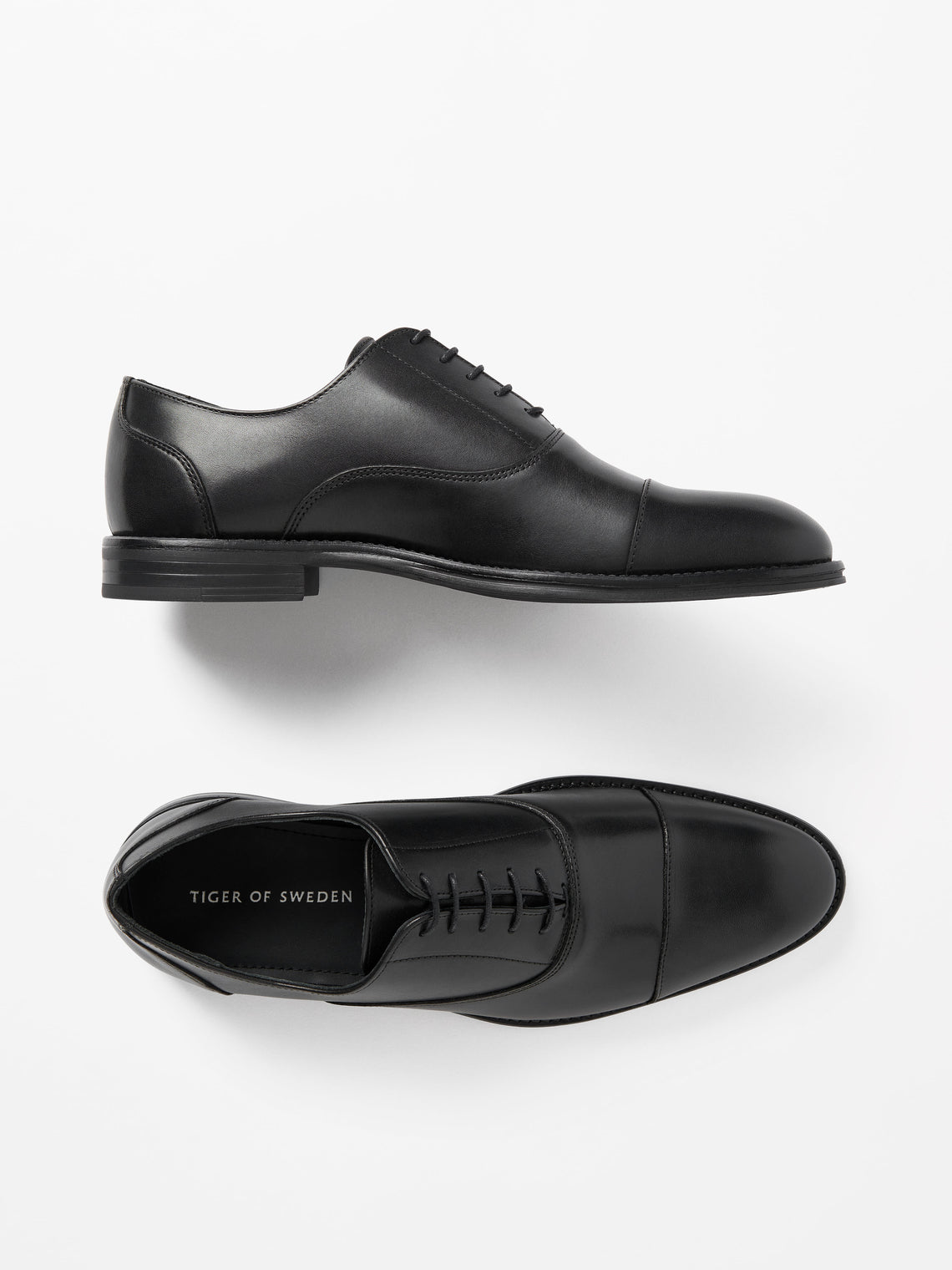 LATHAN Shoe