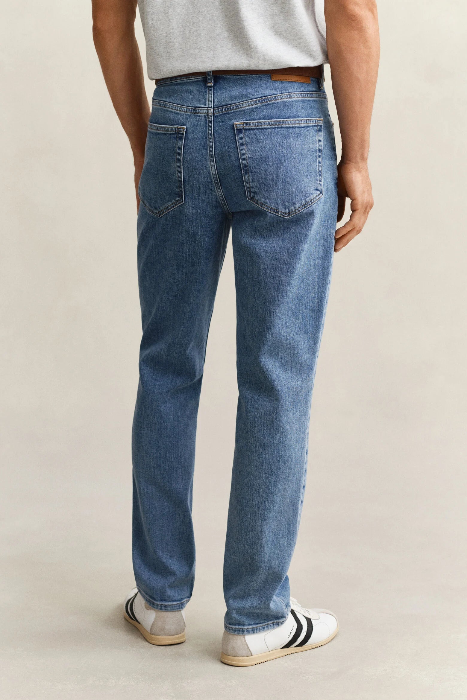 GANT REG CLEAN WASH JEANS